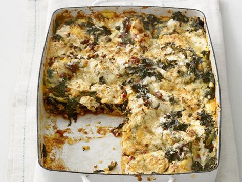 Plant Zucchini, Veggie Lasagna Recipe, Meat Free Meals, Swiss Chard Recipes, Chard Recipes, Veggie Lasagna, Vegetarian Mains, Csa Recipes, Egg Plant