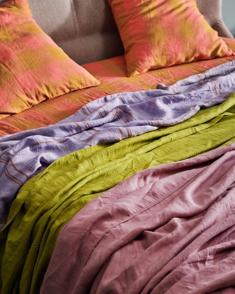 Feel fresh sheet fabulous with our patterned French flax linen fitted sheets. Made for comfort and available in a coral pink and golden brown check tartan linen. Pair with matching flat sheet or mix and match within our large range of printed organic cotton, linen or velvet bedding. Colourful Bedsheets, Hay Bedding, Bedding Stripes, Funky Bedding, Colored Sheets, Striped Bed Sheets, Velvet Bedding, Senior Szn, Stripe Bedding