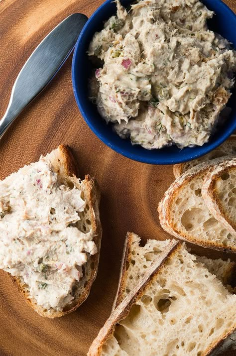 Smoked Bluefish, Albacore Tuna Recipes, Fish Pate, Cold Apps, Bluefish Recipe, Monkfish Recipes, Smoked Fish Dip, Fish Dip, Pate Recipes