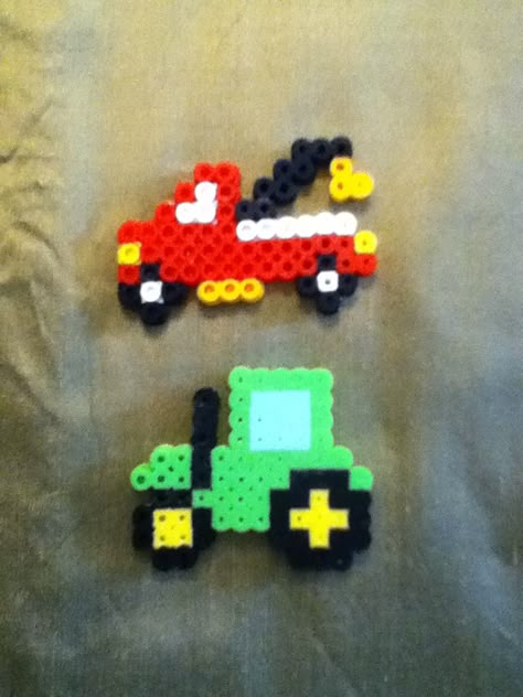 Trucks Perler Bead Truck, Christmas Perler Beads, Pokemon Bead, Hamma Beads Ideas, Melty Bead Patterns, Easy Perler Beads Ideas, Hamma Beads, Hama Beads Design, Diy Perler Bead Crafts