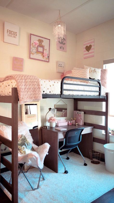 pink dorm bed  ideas pink dorm bed  aesthetic pink dorm bed  decor pink dorm bed room aesthetic pink dorm room ideas two beds pink floral bedding dorm pink college dorm bed College Dorm Desk Aesthetic, Desk Under Bed Dorm, Dorm Bed Decor, Room Ideas Two Beds, Tamu Dorm, Dorm Bed Ideas, Pink Dorm Room Ideas, Pink College Dorm, Dorm Bunk Beds