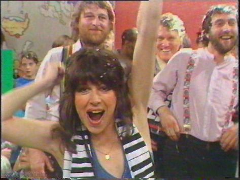 Sally James on "Tiswas" with Chas and Dave in the background Sally James, Childrens Tv, Country Music Stars, Tv Girls, British History, Music Star, Memory Lane, Getting Old, Country Music