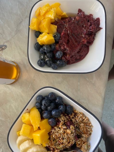 #fruit #summer #acai #blueberries #mango #granola #banana #acaibowl #smoothiebowl #healthy #health #weightlossmeals #smoothie #aesthetic #cleangirlaesthetic Smoothie Aesthetic, Fruit Summer, Smoothie Bowl, Blueberries, Granola, Acai Bowl, Smoothie, Steak, Mango