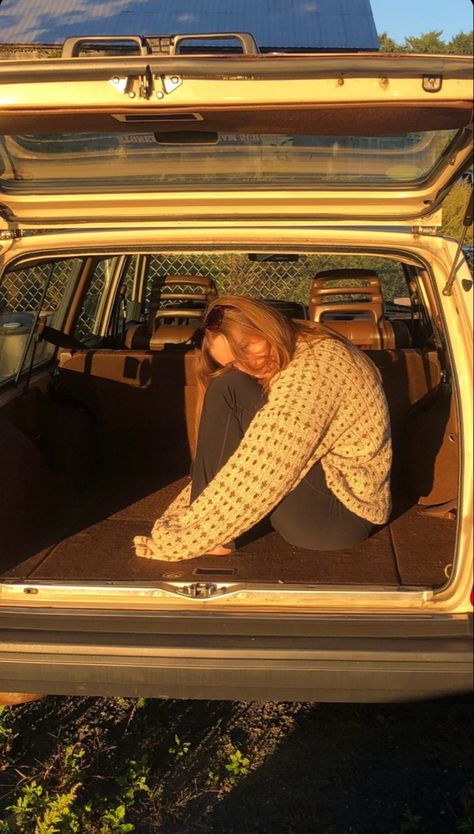 #volvo #volvo240 #wagonlife #fall #sweaterweather Volvo Wagon Camping, Volvo 240 Wagon, Wagon Camping, Volvo Wagon, Volvo 240, Sweater Weather, Volvo, Camping