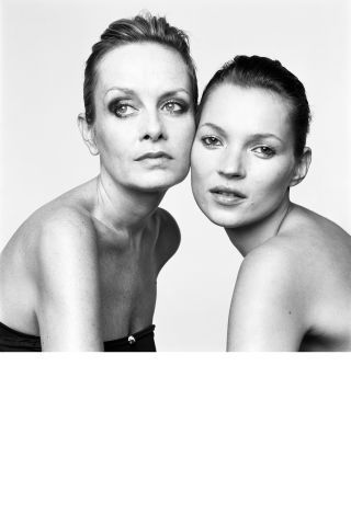 8 amazing celebrity portraits captured by Brigitte Lacombe: Twiggy and Kate Moss Twiggy Lawson, Brigitte Lacombe, Jean Shrimpton, Miss Moss, Stephanie Seymour, Helena Christensen, Carla Bruni, Linda Evangelista, Claudia Schiffer