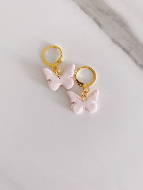 Butterfly Clay Earrings, Clay Butterfly Earrings, Polymer Clay Accessories, Clay Accessories, Diy Earrings Polymer Clay, Earrings Butterfly, Handmade Clay Jewelry, Polymer Earrings, Diy Earring