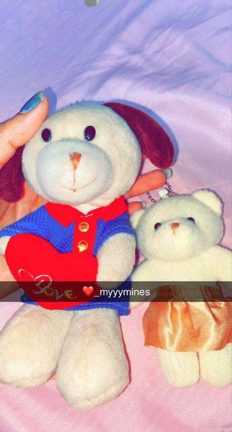 #snapchat #story #teddy #love #happy #mood #selflove Soft Toys Snapchat Stories, Teddy Bear Snapchat Stories, Teddy Day Snap, Teddy Snapchat Story, Teddy Bear Snapchat, Love Snapchat Stories, Gifts Snapchat Story, Teddy Bear Snap, Teddy Snap