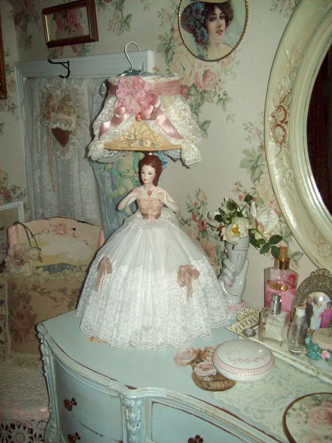 half doll lamp boudoir lamp Shabby Chic Antiques, Shabby Chic Living, Shabby Chic Living Room, Half Dolls, Dreamy Room, Vintage Room, Dream Room Inspiration, Shabby Vintage, Shabby Chic Cottage