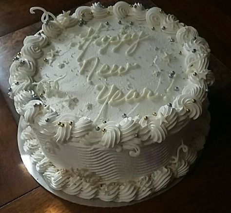 Happy New Year! cake for New Year's Eve New Year’s Cake, New Years Cake Aesthetic, New Years Eve Cake Decorations, Happy New Year 2024 Cake, New Years Cake Ideas 2024, New Year’s Eve Cakes, New Years Cake Design, New Year’s Eve Cake Ideas, Nye Cake Ideas