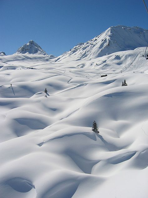 Oh my heaven... Snow Covered Mountains, Base Jumping, I Love Snow, Winter Schnee, I Love Winter, Love Winter, Ski Season, Snow Ice, Snow Mountain