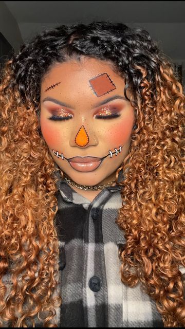 Scarecrow Glam Makeup, Theatrical Makeup Ideas, Scarecrow Costume Makeup, Cute Scarecrow Makeup, Easy Scarecrow Makeup, Pretty Fresh Foundation, Pumpkin Makeup Ideas, Scary Kids Halloween Costumes, Baddie Halloween