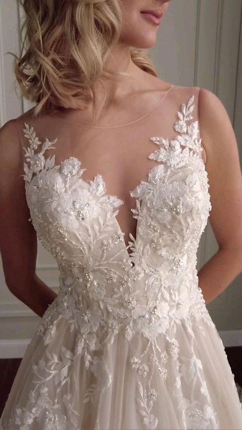 Flowery Wedding Dress, Emerald Wedding Dresses, Wedding Ideas Dresses, Dream Wedding Ideas, Wedding Dress Sheer, Wedding Dress Beautiful, Martin Thornburg, Idee Babyshower, Wedding Dress Sketches