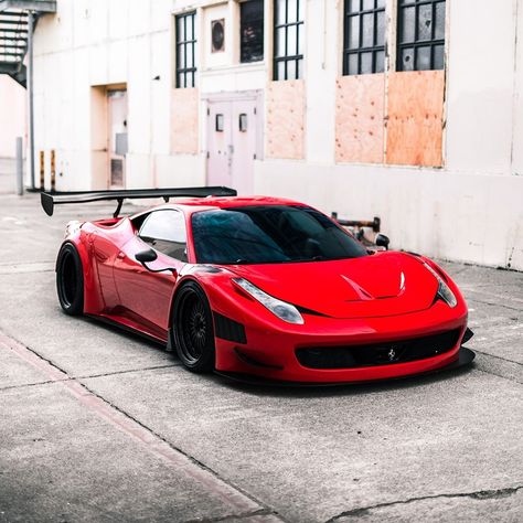 Custom Ferrari.. Luxury Car Photos, Ferrari 458 Italia, Car Racer, Ferrari 458, Bugatti Veyron, Pontiac Gto, Italian Cars, Wide Body, Sports Cars Luxury