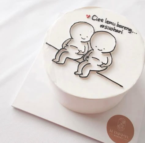 Cake Designs Funny Easy, Funny Cake Designs For Best Friend, Bento Cake Design For Best Friend, Funny Bento Cake Design, Cute Birthday Cake For Boyfriend, Funny Cake Decorating Ideas, Cute Cake Designs For Boyfriend, Bento Cake Design For Boyfriend, Bento Cake For Boyfriend