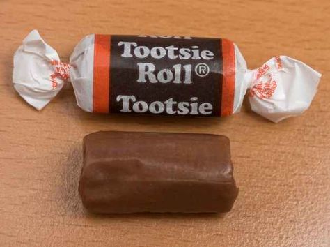 The Tootsie Roll Shot | 32 Shots That Taste Like Other Delicious Foods Tootsie Roll Shot, Worst Halloween Candy, Tootsie Rolls, Every Flavor Beans, Popular Candy, Penny Candy, Retro Candy, Tootsie Roll, Vintage Candy