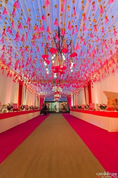 Indian Wedding Decorations Receptions, Eternal Knot, Themed Wedding Decorations, Wedding Hall Decorations, Wedding Background Decoration, Wedding Entrance Decor, Wedding Stage Design, Personalized Wedding Decor, Marriage Decoration