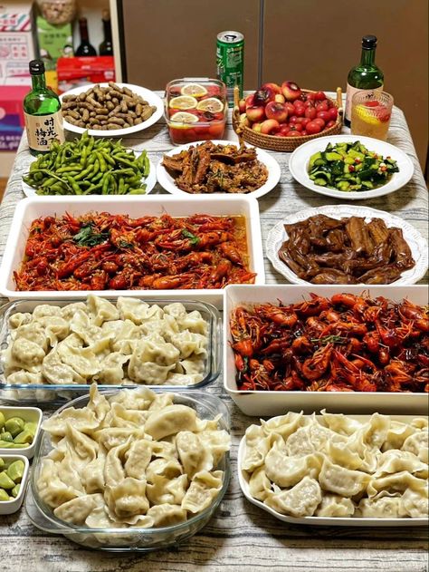 Korean Food Buffet, Korean Buffet, Healthy Bento Lunches, Mukbang Food, Japenese Food, Delicious Food Image, Best Korean Food, Nice Life, Food Buffet