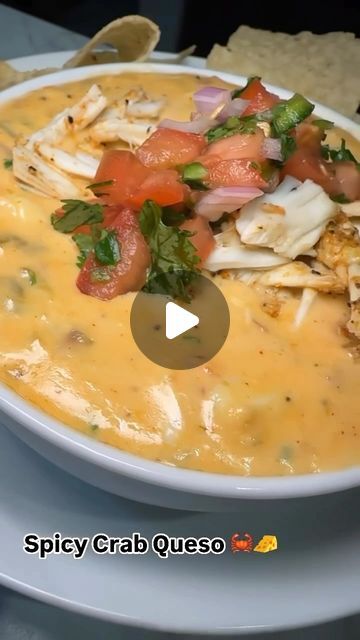 Seafood Network🦞🦐🦀🦑🐙🍤 on Instagram: "Spicy Crab Queso 🦀 @chefjsmith" Crab Queso, Spicy Crab, 50k Views, My Everything, U & I, Sunday Dinner, May 31, Crackers, Mexican Food Recipes