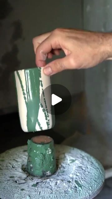 Discover a world of ceramics! on Instagram: "Could you make a cup like this yourself? 🤎  Find stunning ceramic creations at: www.crafty-clayworks.com  𐃭 𐃢 𐃡 𐃨 𐃰 𐃬  In the pottery studio, where magic takes flight, I dip the cups in glaze, a wondrous sight. With brushes and buckets, in colors so grand, I coat the pottery cups with a steady hand.  Glaze cascades down, like a waterfall's flow, Covering the cups in a shimmering glow. Each layer applied, with meticulous care, Creating a surface that's smooth and fair.  Cool work-process by the talented @julientruchonceramics 🤎  𐃭 𐃢 𐃡 𐃨 𐃰 𐃬  #makersmovement #handmadeceramic #instaceramics #instapottery #ceramiclicious #ceramics #pottery #potterylife #ceramiclife #claylife #ceramicstudio #instapottery #instaceramic #contemporaryceram Dip Glazing Pottery, Painting Glazed Ceramic Pots, Dip Glaze Pottery, Pottery Mug Glaze Ideas, Slip Design Ceramics, Ceramic Glaze Techniques, Bubble Underglaze, Glaze Combos For Pottery, Glazing Ideas For Pottery