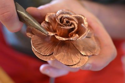 Copper Rose : 8 Steps (with Pictures) - Instructables Decorating With Copper, Copper Roses, Metalwork Projects, Leaves Diy, Metal Roses, Metallic Art, Aluminum Can Crafts, Wire Sculptures, Copper Diy