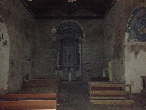 Eerie Places, Church Aesthetic, Abandoned Church, Southern Gothic, Ghost Hunting, Old Church, Life Is Strange, Abandoned Buildings, Abandoned Places