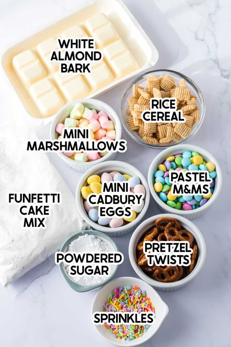 Easter Popcorn Mix Recipes, Gluten Free Bunny Bait, Easter Popcorn Bunny Bait, Easter Trail Mix For Kids, Bunny Mix Recipe, Bunny Trail Mix Easter, Daycare Easter Treats, Easter Dessert Ideas Easy Fun, Cheap Easter Snacks