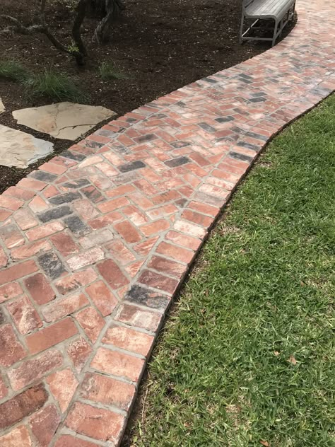 Brick And Flagstone Walkway, Old Bricks Ideas Diy, Old Bricks Ideas, Brick Walkways To Front Door, Brick Walkway Ideas, Curved Pathway, Paver Walkway Diy, Brick Walkways, Landscape Design Garden