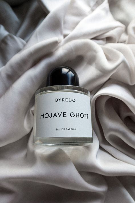 Byredo Aesthetic, Byredo Parfums, Ghost Perfume, Byredo Mojave Ghost, Mojave Ghost, Minimalist Skincare, Perfume Brands, Perfume Collection, Gift Ideas For Men