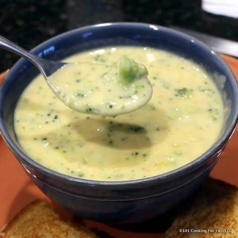 Broccoli Cheese Soup Recipes, Cheese Soup Recipes, Crockpot Soup Recipes, Broccoli Soup, Broccoli Cheese, Broccoli Cheese Soup, Crock Pot Soup, Cooking For Two, Cheese Soup