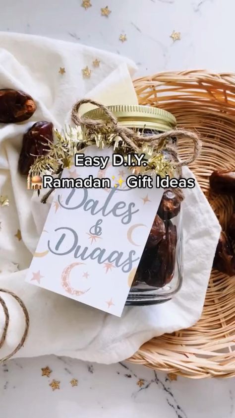 Entitled Parents, Handmade Hamper, Diy Eid Gifts, General Gift Ideas, Eid Hampers, Eid Crafts, Ramadan Crafts, Eid Ul Fitr, Garden Decor Projects