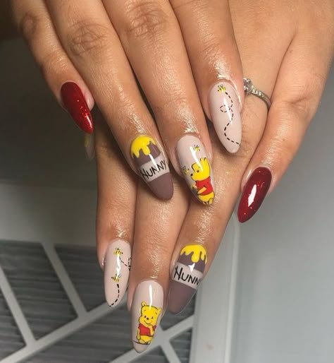 Eore Winnie The Pooh Nails, Nail Designs Winnie The Pooh, Winnie The Poo Acrylic Nails, Winnie The Pooh Manicure, Pooh Bear Nails Art, Winnie The Pooh Almond Nails, Cute Winnie The Pooh Nails, Winnie The Pooh Nail Art Simple, Winnie Nails Pooh Bear