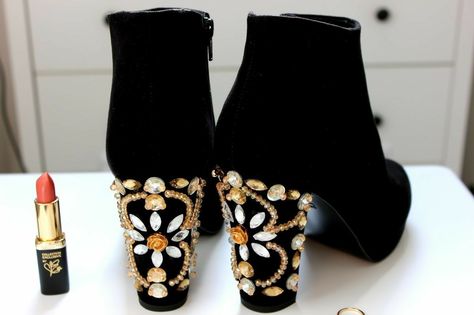 Diy Heels, Shoe Refashion, Pinterest Jewelry, Shoe Makeover, Embellished Shoes, Diy Vetement, Pinterest Fashion, Diy Shoes, Fashion Tips For Women