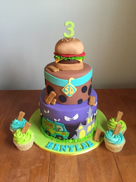 Scooby Doo Halloween Party, Scooby Doo Birthday Cake, Scooby Doo Birthday, Scooby Doo Cake, Picnic Parties, Scooby Doo Birthday Party, Picnic Recipes, Edible Toppers, Festa Harry Potter