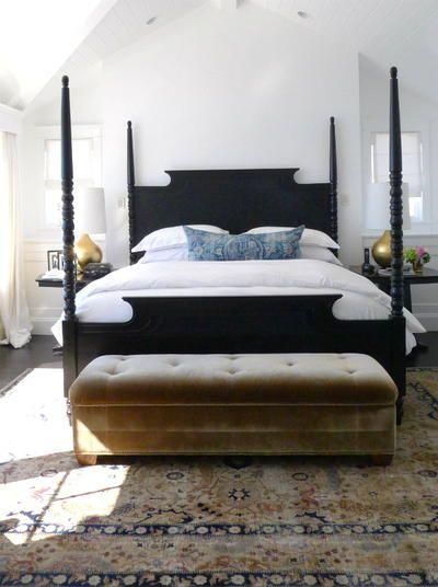 Modern Farmhouse Bedroom Decor, Four Poster Bed Frame, Farmhouse Bedroom Decor Ideas, Black Bedroom Furniture, Modern Farmhouse Bedroom, Interior Minimalista, Traditional Bedroom Decor, Four Poster, Traditional Bedroom