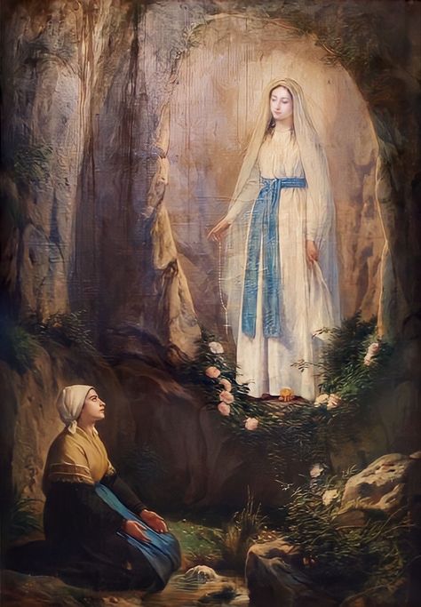 St Bernadette Of Lourdes, Virgin Mary Art, Jesus And Mary, San Domenico, Blessed Mary, Virgin Mary Statue, Religious Pictures, Mary Statue, Mother Art