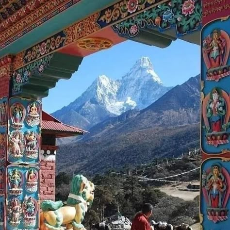 Everest base camp trails Everest Base Camp Aesthetic, Mt Everest Base Camp, Mount Everest Base Camp Trek, Himalaya Aesthetic, Mount Everest Aesthetic, Everest Aesthetic, Tengboche Monastery, Nepal Aesthetic, Everest Mountain