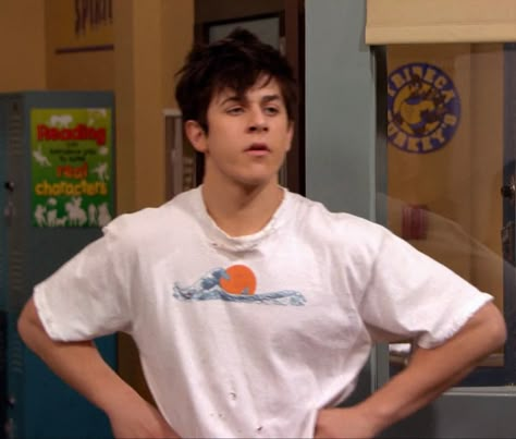 Wizards Of Waverly Place Justin, Justin Russo, David Henrie, Wizards Of Waverly, Wizards Of Waverly Place, Waverly Place, Disney Boys, Season 3, Marry Me