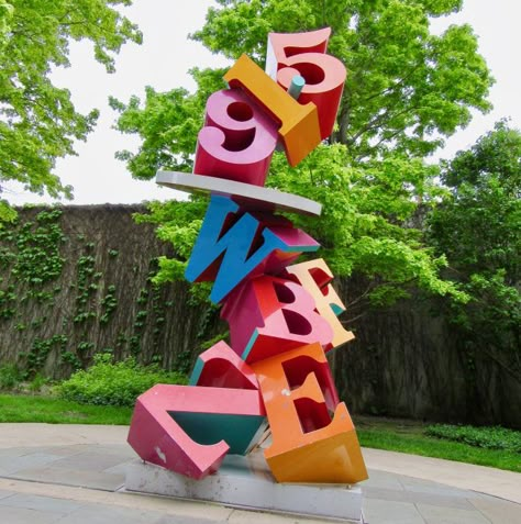 Text Sculpture, Word Sculpture, Logo Sculpture, Letter Sculpture, Sculpture Art Projects, Public Sculpture, 3d Typography, Entrance Sign, Artistic Installation