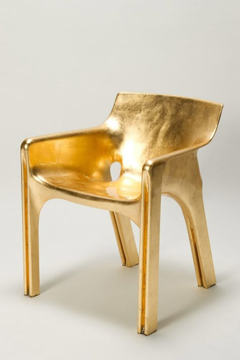 Gold Everything, Vico Magistretti, Gold Chair, Console Design, All That Glitters Is Gold, Charles & Ray Eames, Plastic Chair, Shades Of Gold, Touch Of Gold