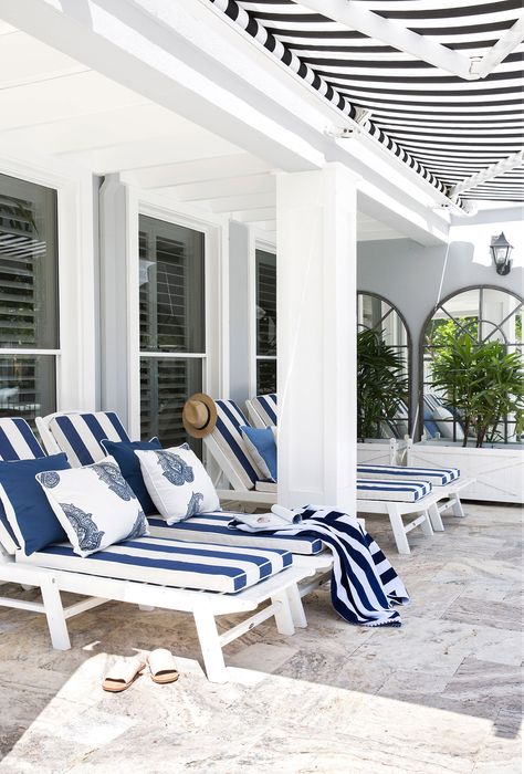 How to design a Hamptons style home Hamptons Style Decor Outdoor, Australian Hamptons Style, Hamptons Style Decor, Hamptons Interior, Hamptons Style Homes, Hamptons Style Home, Hamptons Decor, Beach Restaurant, Coastal House