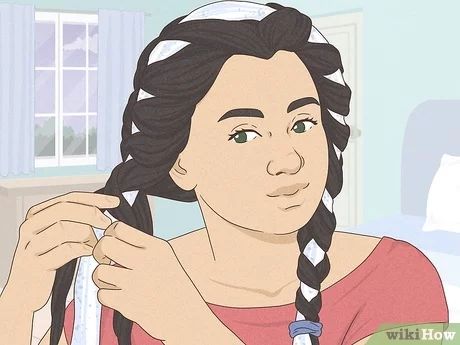 How To Curl Your Hair With A Scarf, Hair Wrap For Curls, Styling Hair Without Heat, Hair Curling Tips No Heat, Ways To Curl Your Hair Overnight, Non Heat Curls Overnight, How To Curl Short Hair Without Heat, Curling Hair Without Heat, How To Curl Your Hair Without Heat