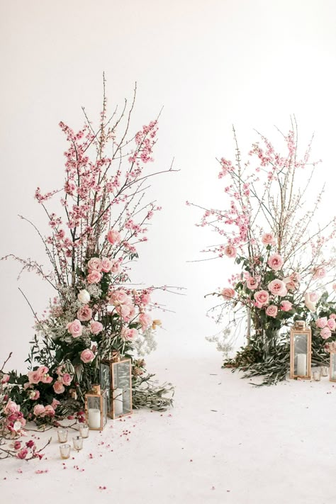 Think Pink! Natural Spring Wedding Inspiration With Cherry Blossoms Wedding Centerpieces With Branches, Free Standing Arch Wedding, Flower Arch Photoshoot, Blush Pink Wedding Arch, Free Standing Floral Arch, Spring Wedding Floral Arch, Spring Wedding Arch Ideas, Pink Ceremony Flowers, Free Standing Wedding Arch