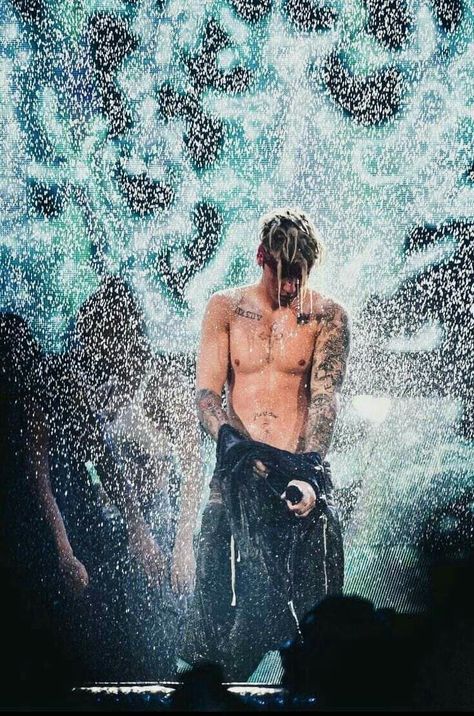 Wet Bieber Justin Bieber Singing, Justin Bieber Lockscreen, Justin Bieber Tattoos, Justin Baby, Justin Bieber Style, Justin Bieber Wallpaper, Justin Hailey, Justin Bieber Photos, Justin Bieber Pictures