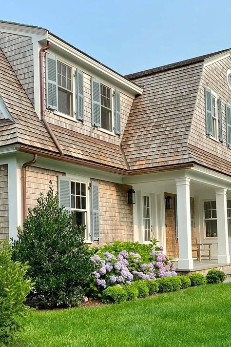 Cape Style Homes Exterior, Mudroom Addition Exterior, Nantucket Style Homes Exterior, Pool 2023, Gambrel Exterior, Cape Cod Architecture, Cape Cod Exterior, Cape Cod House Exterior, Nantucket Style Homes