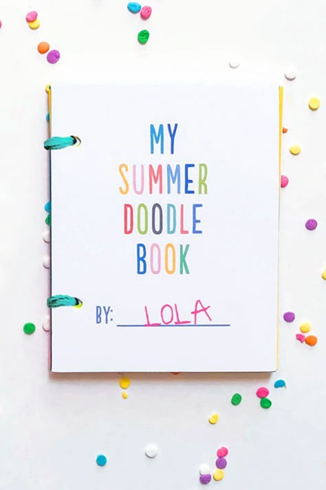 Mini Art Book Ideas, Summer Journal Ideas For Kids, Diy Book For Kids, Diy Coloring Book For Kids, Summer Free Printables, Diy Coloring Book, Summer Doodles, Diy Coloring Books, Gratis Printables