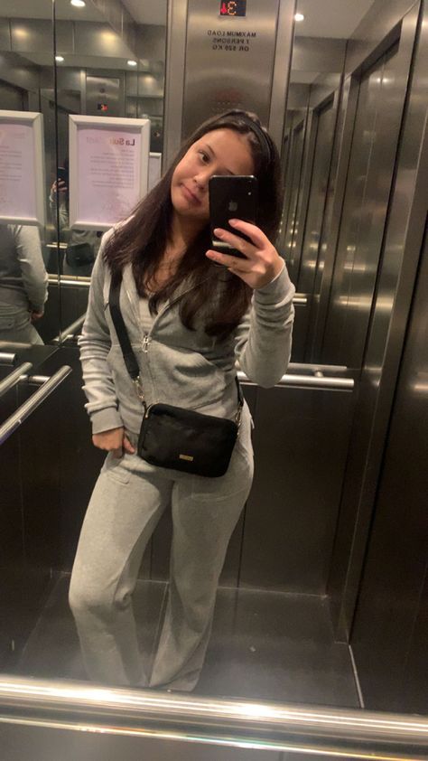 london grey juicy tracksuit 2000s Grey Juicy Couture Tracksuit, Juicy Tracksuit 2000s, Tracksuit 2000s, Grey Juicy Couture, Juicy Tracksuit, Juicy Couture Tracksuit, Dark Skin Makeup, Pretty Hair, Skin Makeup