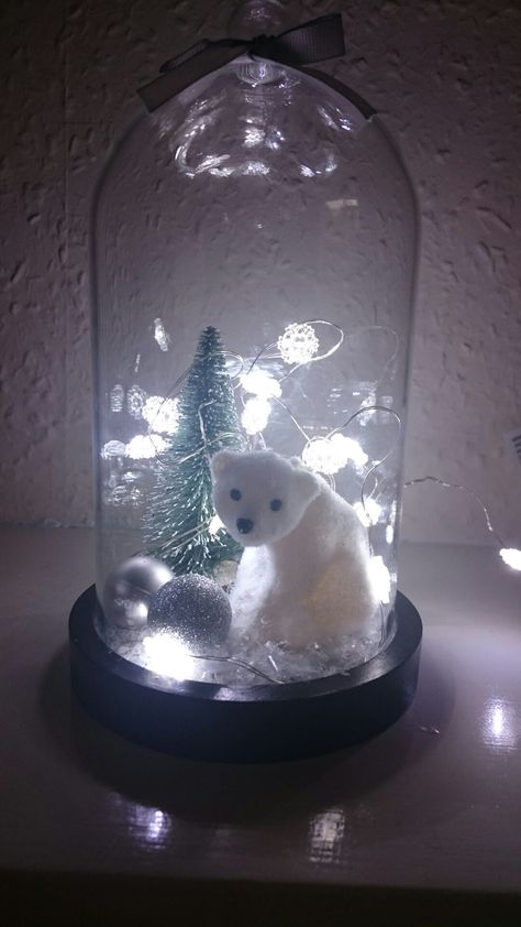 Polar Bear Centerpieces, Polar Bear Christmas Decor, Polar Bear Baby Shower, Bear Decorations, Kindergarten Party, Bear Cup, Winter Wonderland Baby Shower, Polar Bear Christmas, Iphone Wallpaper Classy