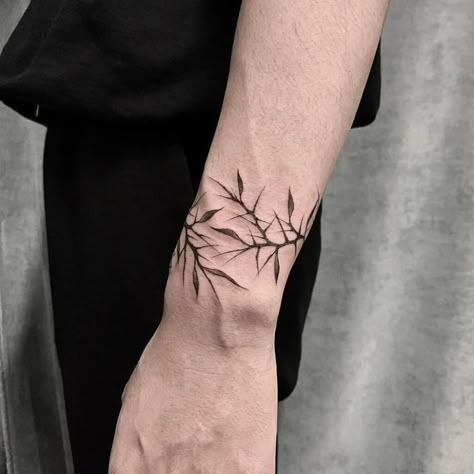 Wrap Around Tattoos, Tattoo Ideas For Men Meaningful, Forearm Tattoo Ideas For Men, Forearm Tattoos For Men, Unique Forearm Tattoos, Artistic Tattoos, Unique Tattoos For Men, Wrap Around Tattoo, Masculine Tattoos