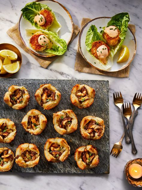 Cheesy Mushroom Tartlets Mardi Gras Appetizers, Mushroom Tartlets, Mini Crab Cakes, Southern Living Recipes, Cajun Sauce, Mini Appetizers, Mardi Gras Food, Small Appetizers, Southern Dishes