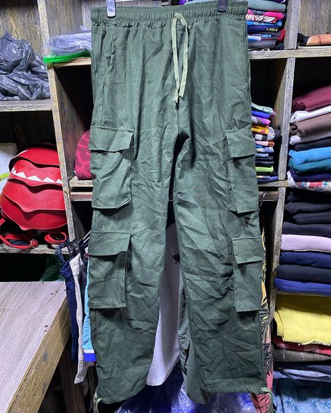 Army green double pocket cargo pants Pocket Cargo Pants, Army Green, Cargo Pants, Pants, Green, Quick Saves, Trousers